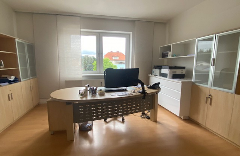 4 Zimmer Zimmer,Büro,Vermietung,1534