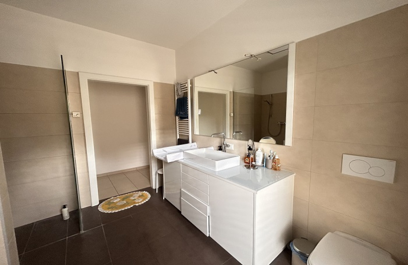 4 Schlafzimmer Schlafzimmer, ,1 BadBadezimmer,Wohnung,Vermietung,1746